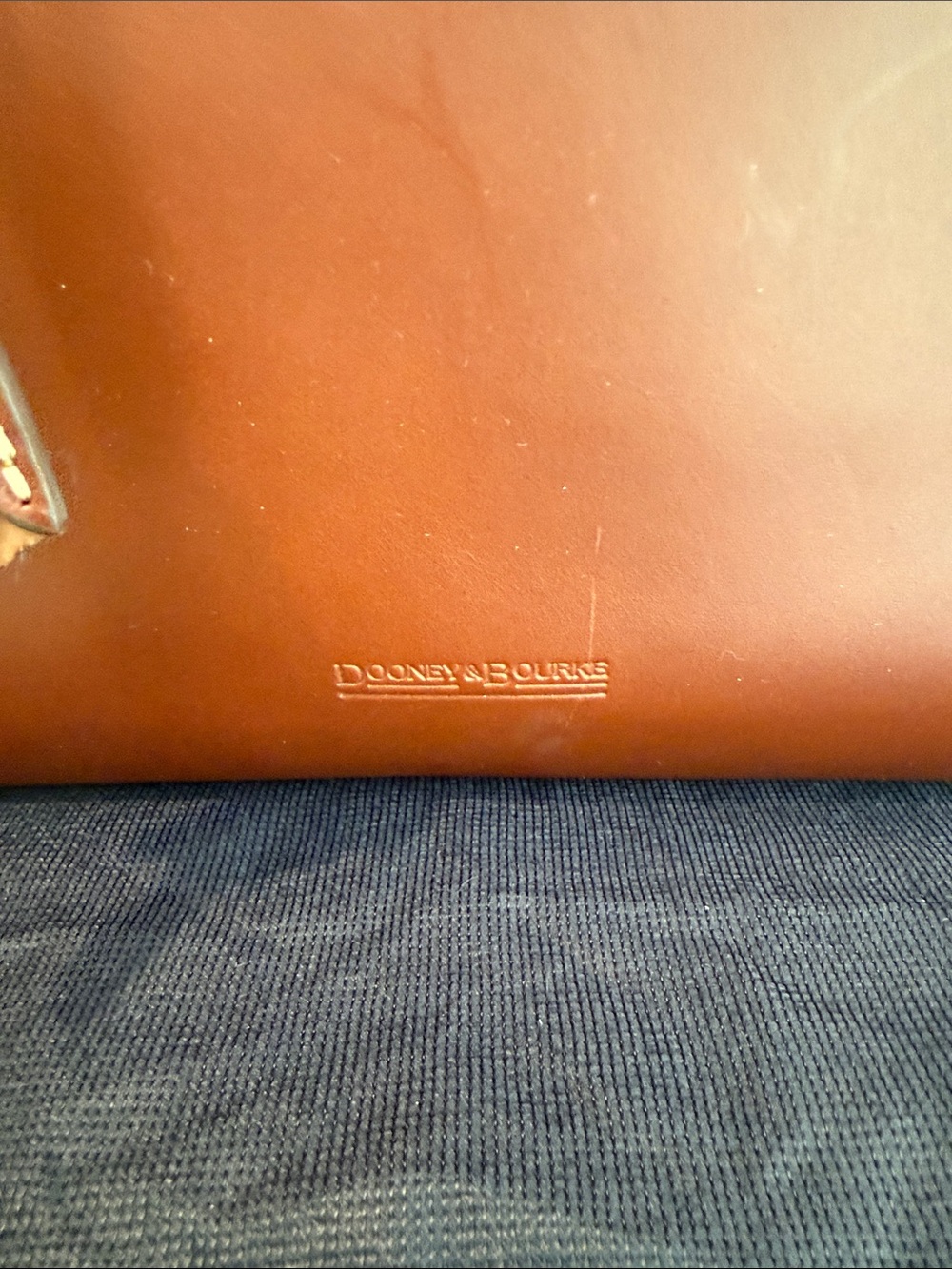 Dooney & Bourke Alto Emilia satchel - Picture 2 of 10